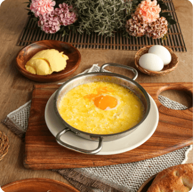 PEYNİRLİ YUMURTA